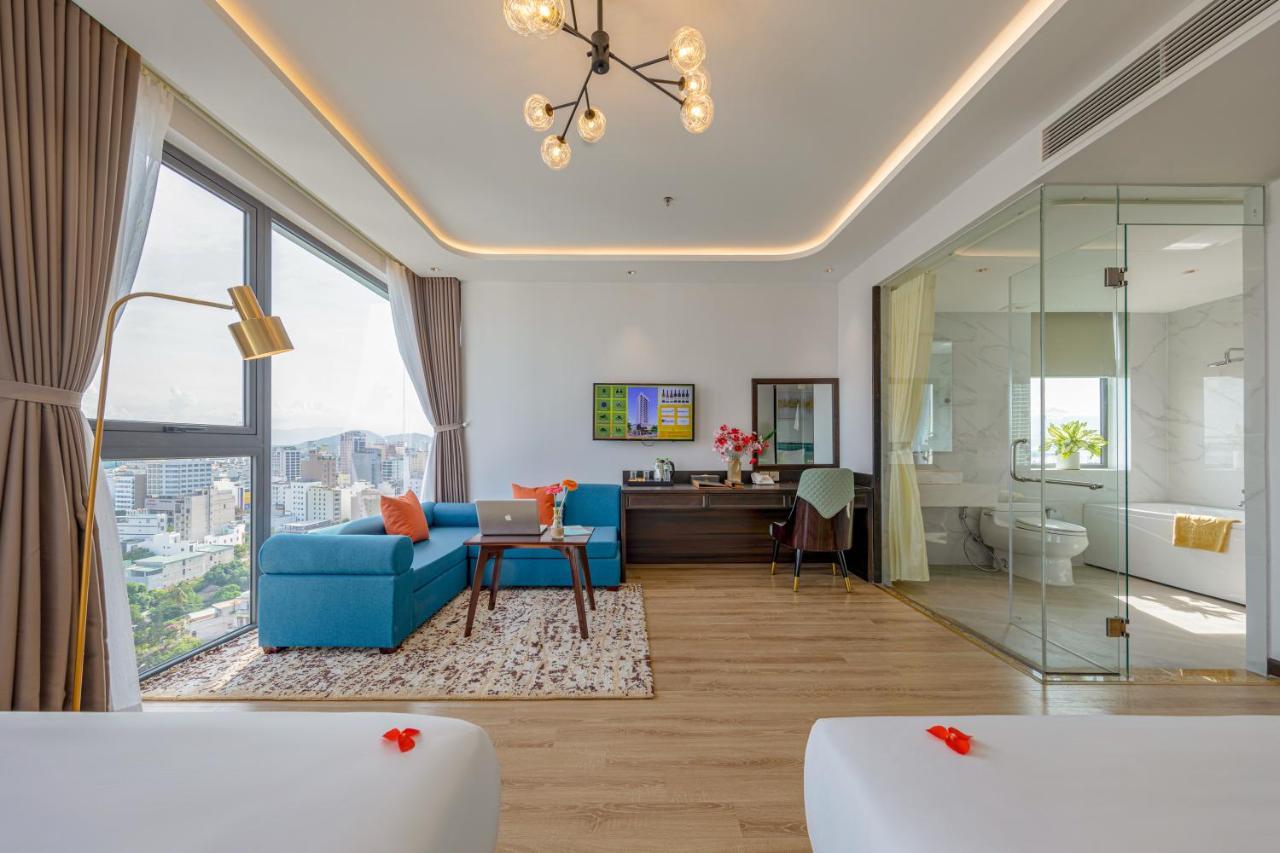 Cordial Grand Hotel Da Nang Beach - Infinity Rooftop Pool Esterno foto