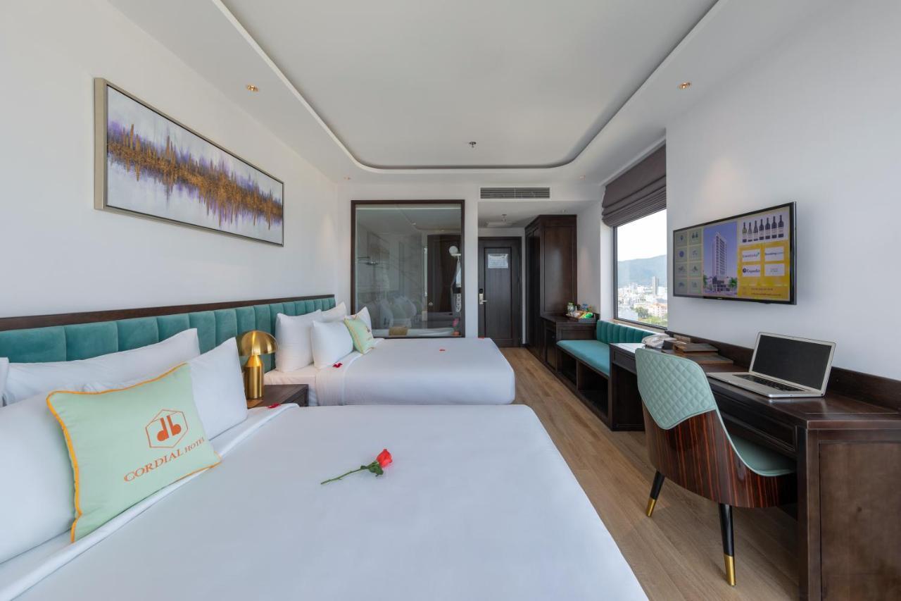 Cordial Grand Hotel Da Nang Beach - Infinity Rooftop Pool Esterno foto